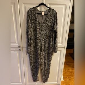 Smash and Tess romper